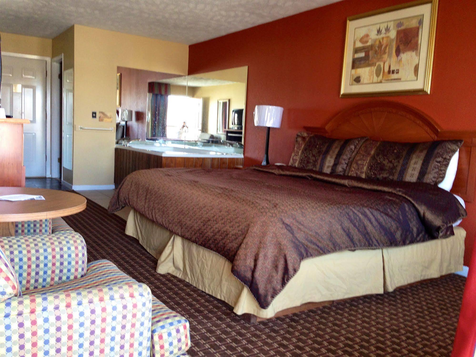 Econo Lodge Sevierville-Pigeon Forge On The River Eksteriør bilde